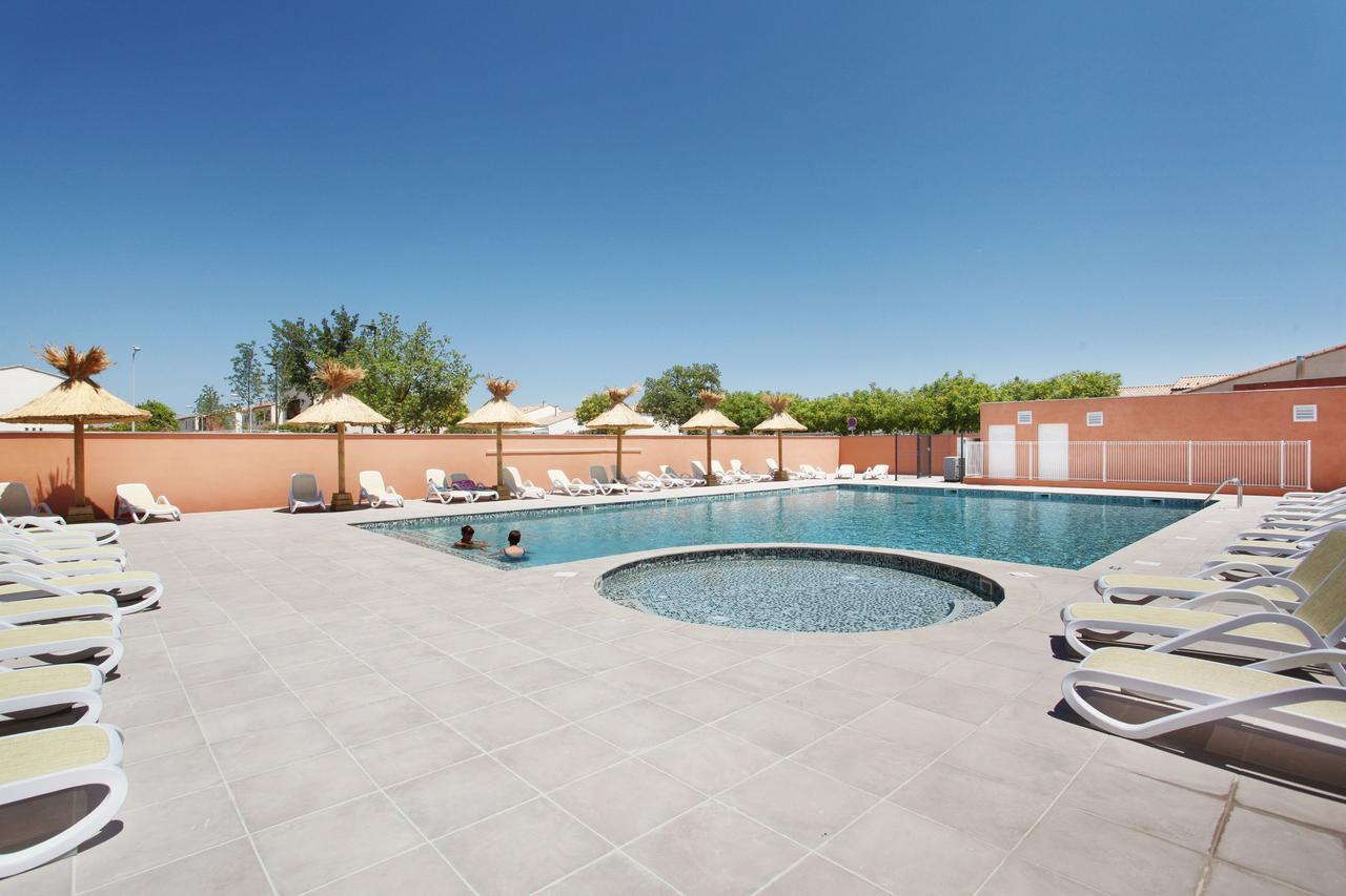 Residence Odalys Fleur De Sel Aigues-Mortes Exterior photo